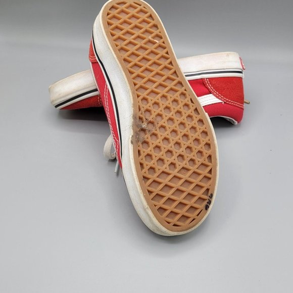 VANS Off the Wall Pre-owned Red Suede Tie Sneakers - sz. 2 - Picture 6 of 11